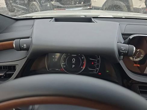 New 2025 Lexus ES 350 Ultra Luxury image 21