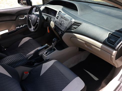 Used 2012 Honda Civic LX image 18