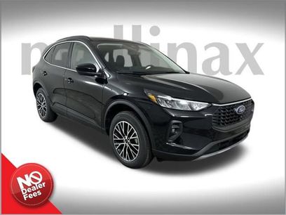 New 2025 Ford Escape SE