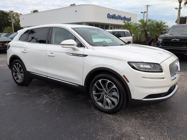 Used 2023 Lincoln Nautilus Reserve w/ Equipment Group 201A FWD image 2