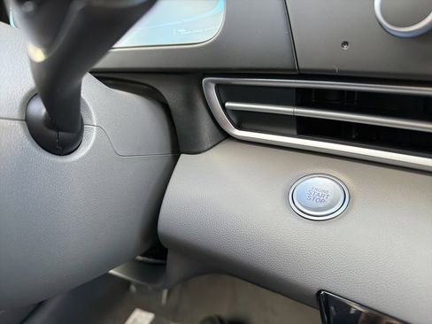 New 2026 Hyundai Elantra Sport image 33