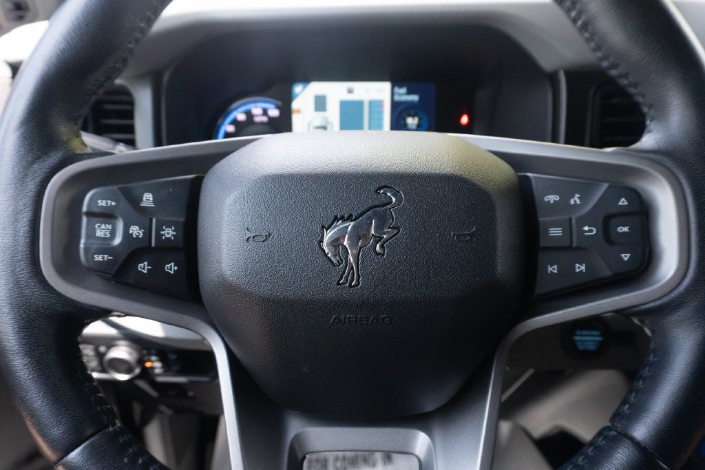 Used 2023 Ford Bronco Badlands AWD/4WD image 21
