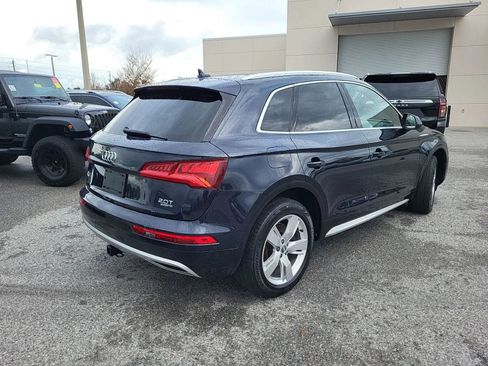 Used 2018 Audi Q5 2.0T Premium Plus w/ Premium Plus Package image 3