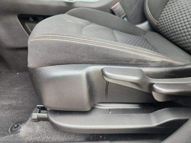 Used 2021 GMC Terrain SLE FWD image 23