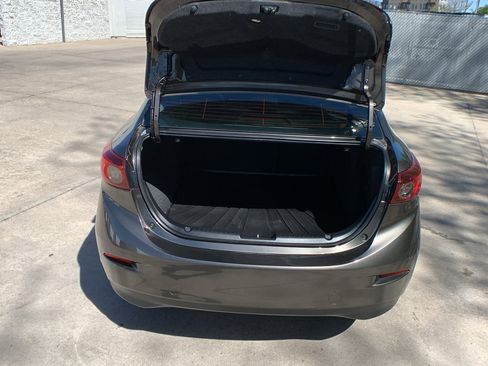 Used 2014 MAZDA MAZDA3 i Touring FWD image 23