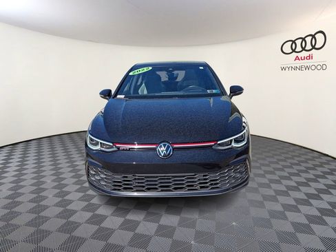 Used 2022 Volkswagen GTI Autobahn FWD image 2