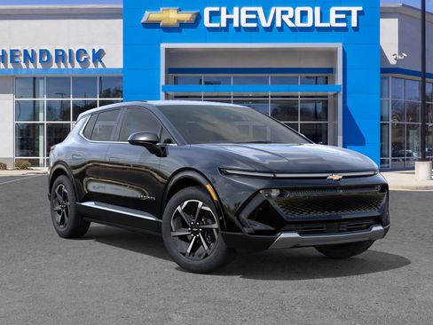 New 2025 Chevrolet Equinox EV LT image 9