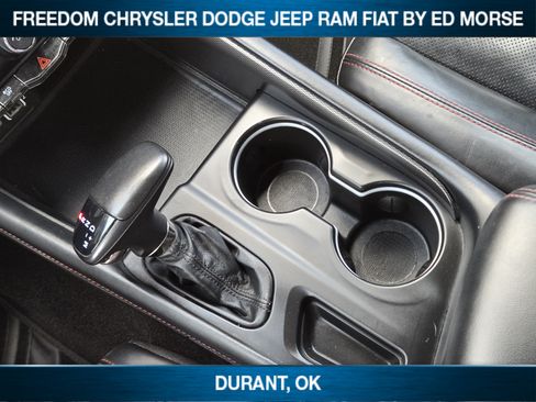 Used 2024 Dodge Durango GT RWD image 14
