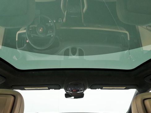 New 2026 Porsche Cayenne GTS AWD/4WD image 21