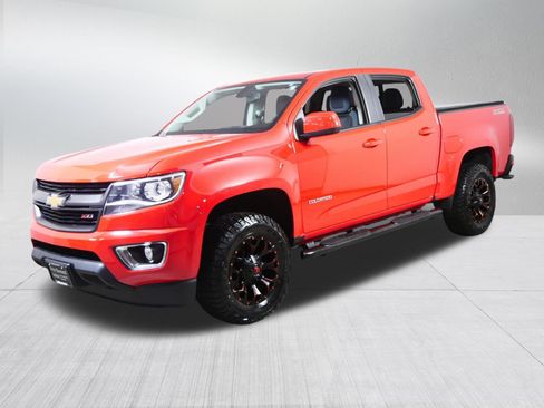 Used 2018 Chevrolet Colorado Z71 AWD/4WD image 3