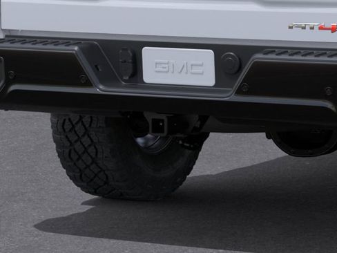 New 2026 GMC Sierra 1500 AT4X w/ LPO, Black Badging Package AWD/4WD image 16