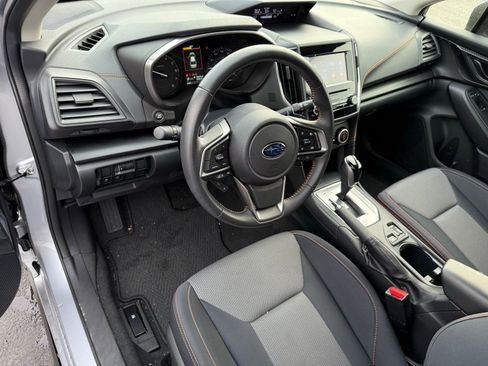 Used 2023 Subaru Crosstrek 2.0i Premium image 11