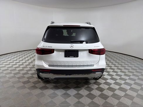 New 2026 Mercedes-Benz GLB 250 4MATIC image 6