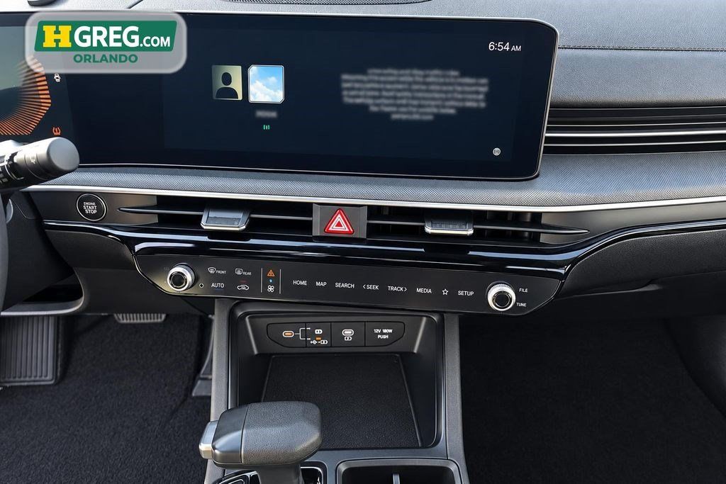 Used 2025 Kia K5 LXS FWD image 15