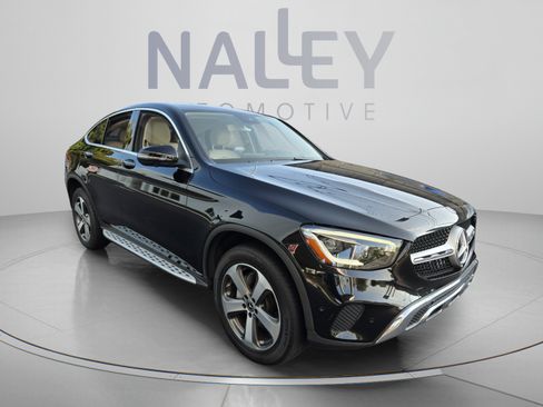 Used 2020 Mercedes-Benz GLC 300 4MATIC Coupe image 7