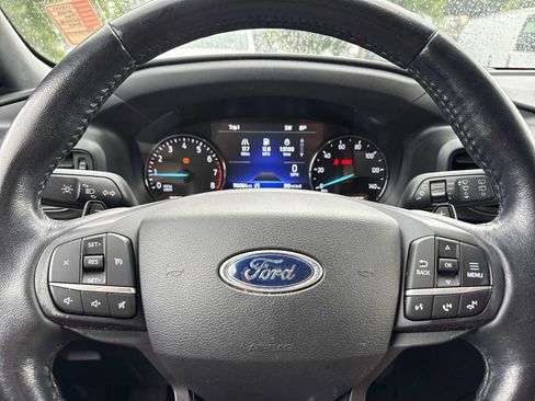 Used 2020 Ford Explorer XLT AWD/4WD image 11