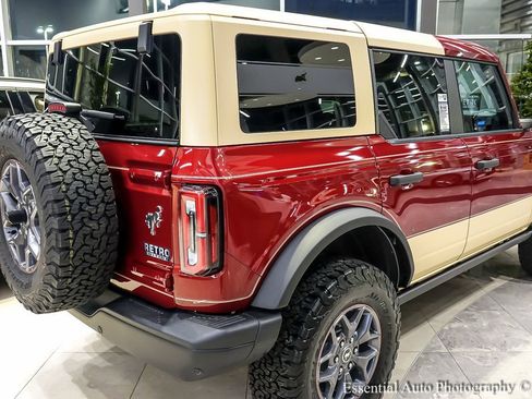 New 2025 Ford Bronco Badlands image 7