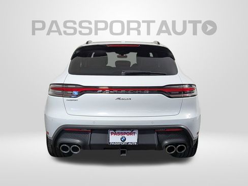 Used 2024 Porsche Macan Base image 5