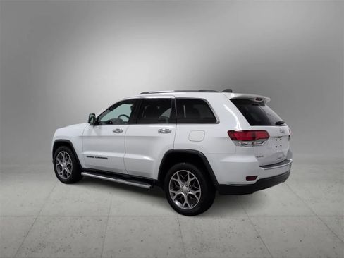 Certified 2020 Jeep Grand Cherokee Limited w/ Premium Lighting Group image 4