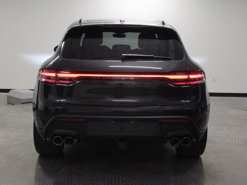 New 2026 Porsche Macan AWD/4WD image 6