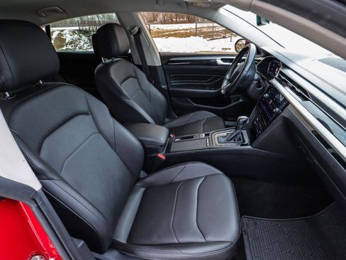 Used 2021 Volkswagen Arteon SE w/ Arteon MDO Package image 39