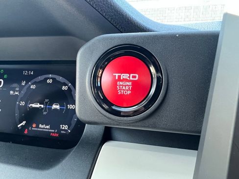 New 2024 Toyota Tacoma TRD Off-Road image 21