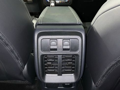 New 2026 Ford Bronco Outer Banks AWD/4WD image 17