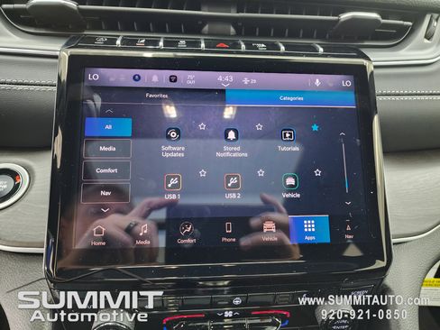 New 2025 Jeep Grand Cherokee Limited w/ Black Appearance Package image 57