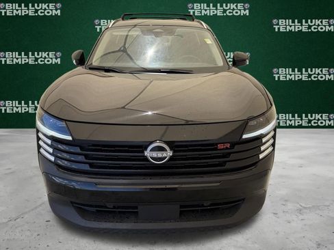 Used 2025 Nissan Kicks SR FWD image 9