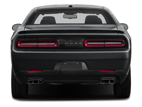 Certified 2016 Dodge Challenger SXT image 5