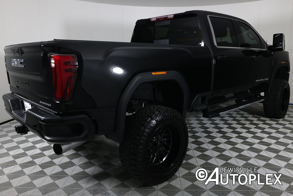 Used 2024 GMC Sierra 2500 Denali w/ Denali Reserve Package AWD/4WD image 5