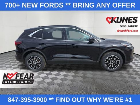 New 2026 Ford Escape SE FWD image 10