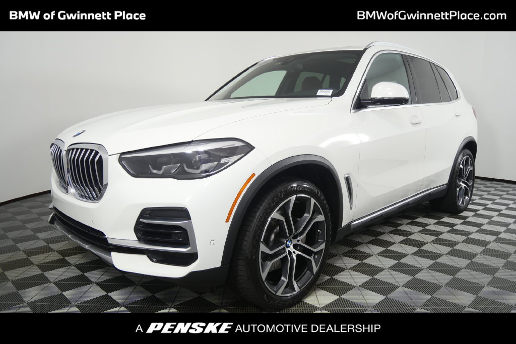 Used 2023 BMW X5 sDrive40i w/ Parking Assistance Package RWD image 1