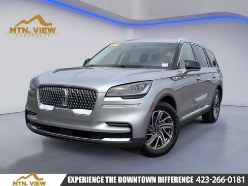 Used 2023 Lincoln Aviator 2WD image 1