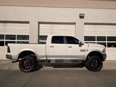Used 2014 RAM 2500 Laramie AWD/4WD image 1