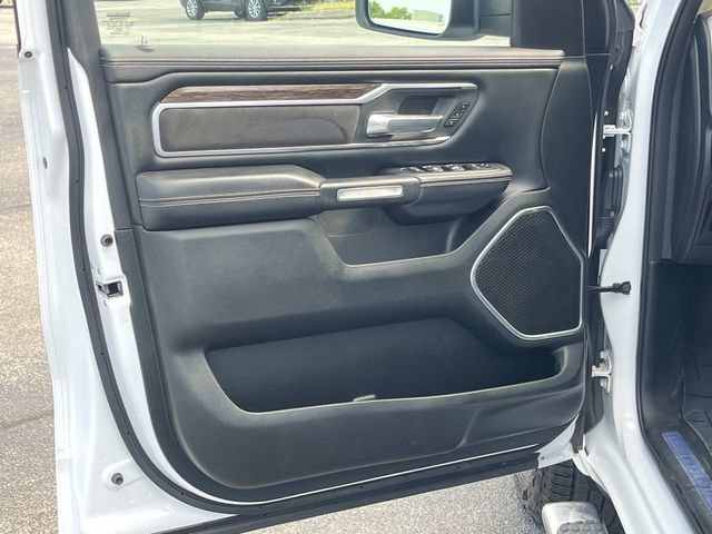 Used 2020 RAM 1500 Laramie AWD/4WD image 29