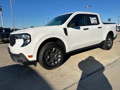 New 2025 Ford Maverick XLT w/ XLT Luxury Package