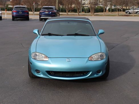 Used 2002 MAZDA MX-5 Miata LS image 18