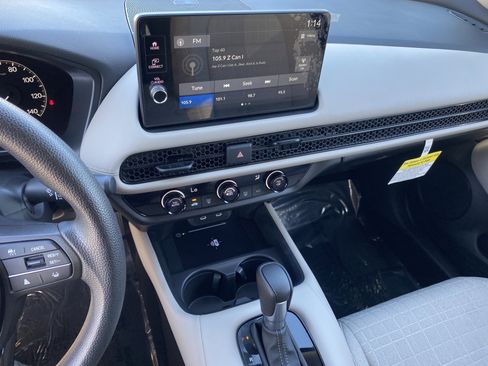 Certified 2026 Honda HR-V LX image 17