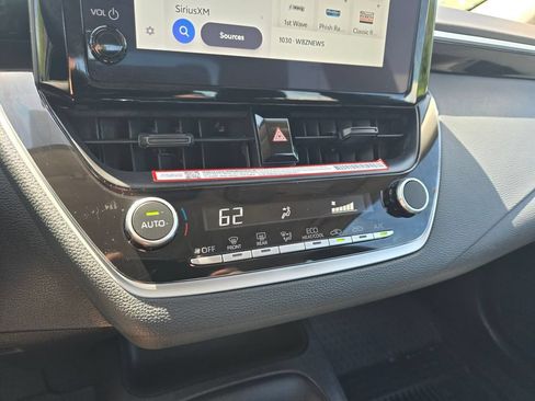 Certified 2025 Toyota Corolla LE FWD image 23