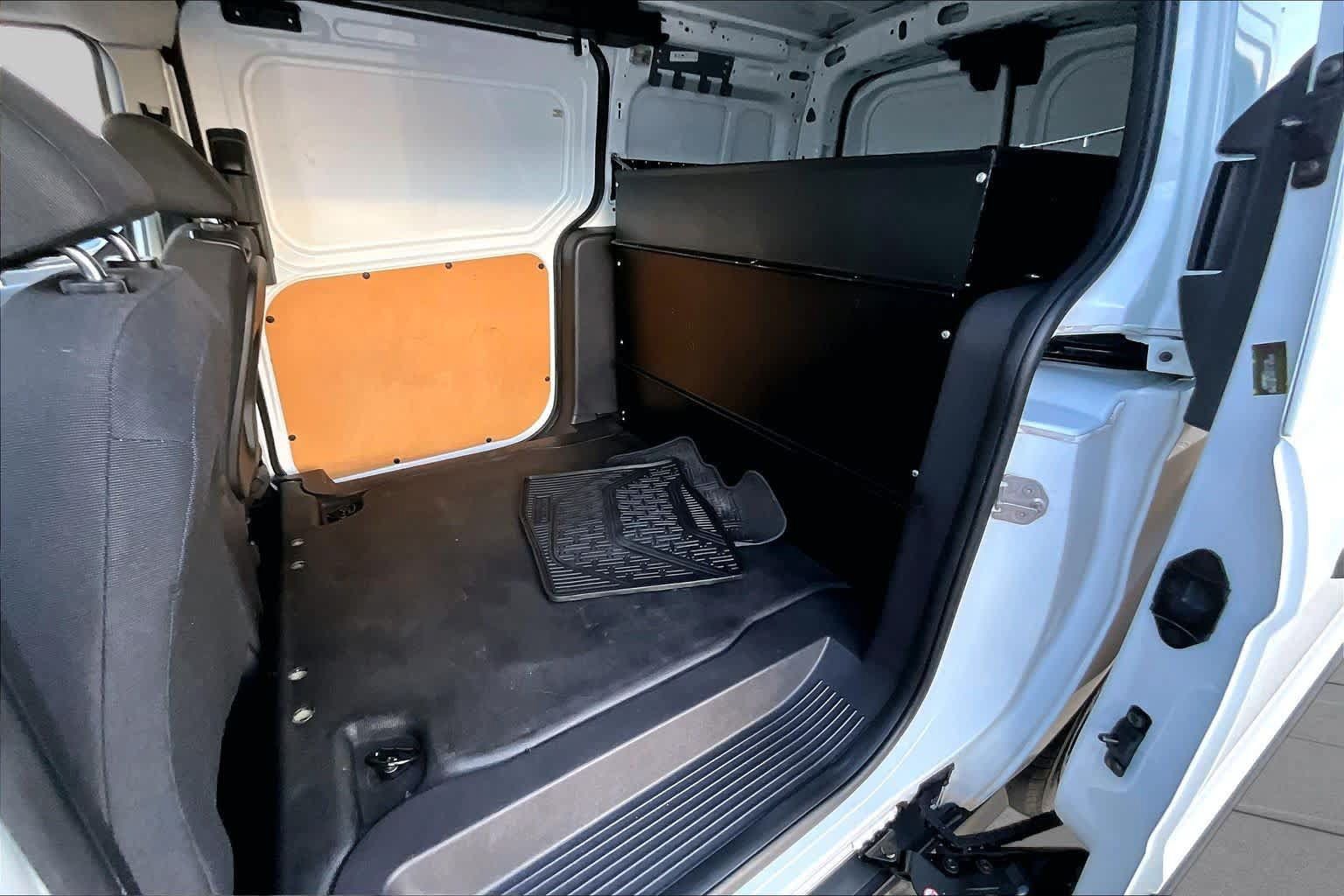 Used 2017 Ford Transit Connect XLT FWD image 19