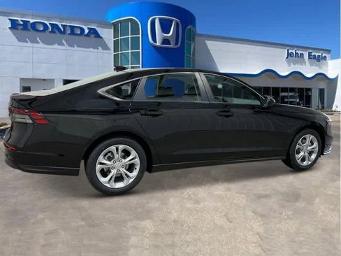 New 2025 Honda Accord LX image 7