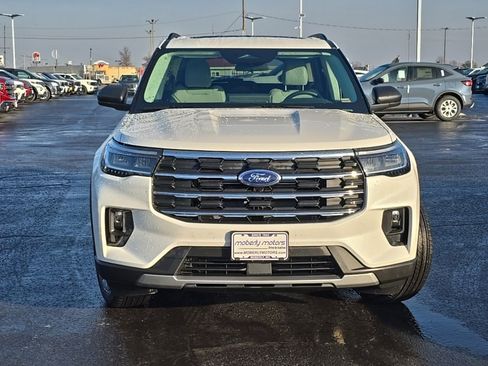 Used 2025 Ford Explorer Active w/ Active Comfort Package image 62