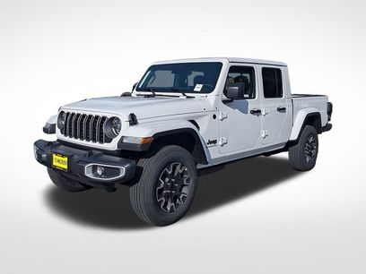 New 2026 Jeep Gladiator Sport