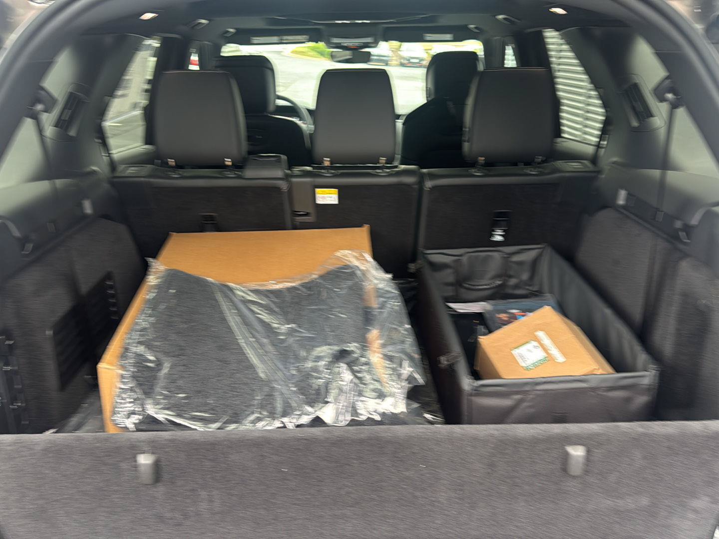 New 2026 Land Rover Discovery S AWD/4WD image 21