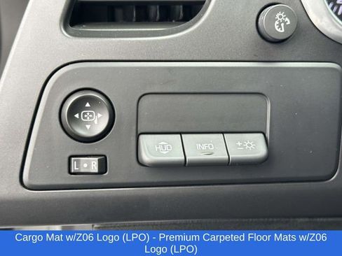 Used 2016 Chevrolet Corvette Z06 w/ 3LZ Preferred Equipment Group image 18