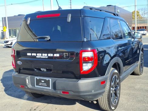 Used 2024 Ford Bronco Sport Outer Banks w/ Tech Package AWD/4WD image 5