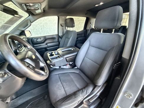 Certified 2020 Chevrolet Silverado 1500 Custom w/ Custom Value Package image 18