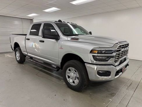 New 2026 RAM 2500 Tradesman w/ Chrome Appearance Group image 3