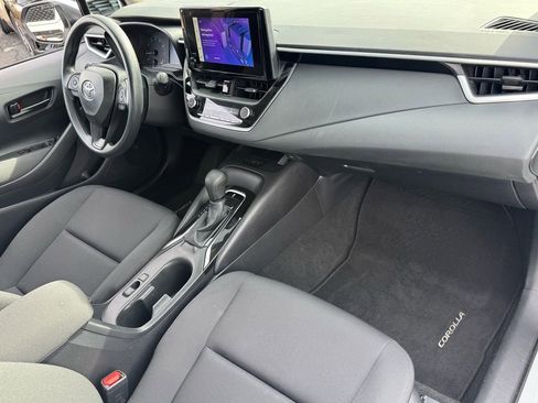 Used 2025 Toyota Corolla LE w/ LE Premium Package image 19